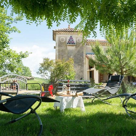 "Il Etait Une Soie..." Hotel Saint-Vincent-de-Barres Exterior foto